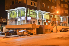  Harmony Bed and Breakfast  Вране